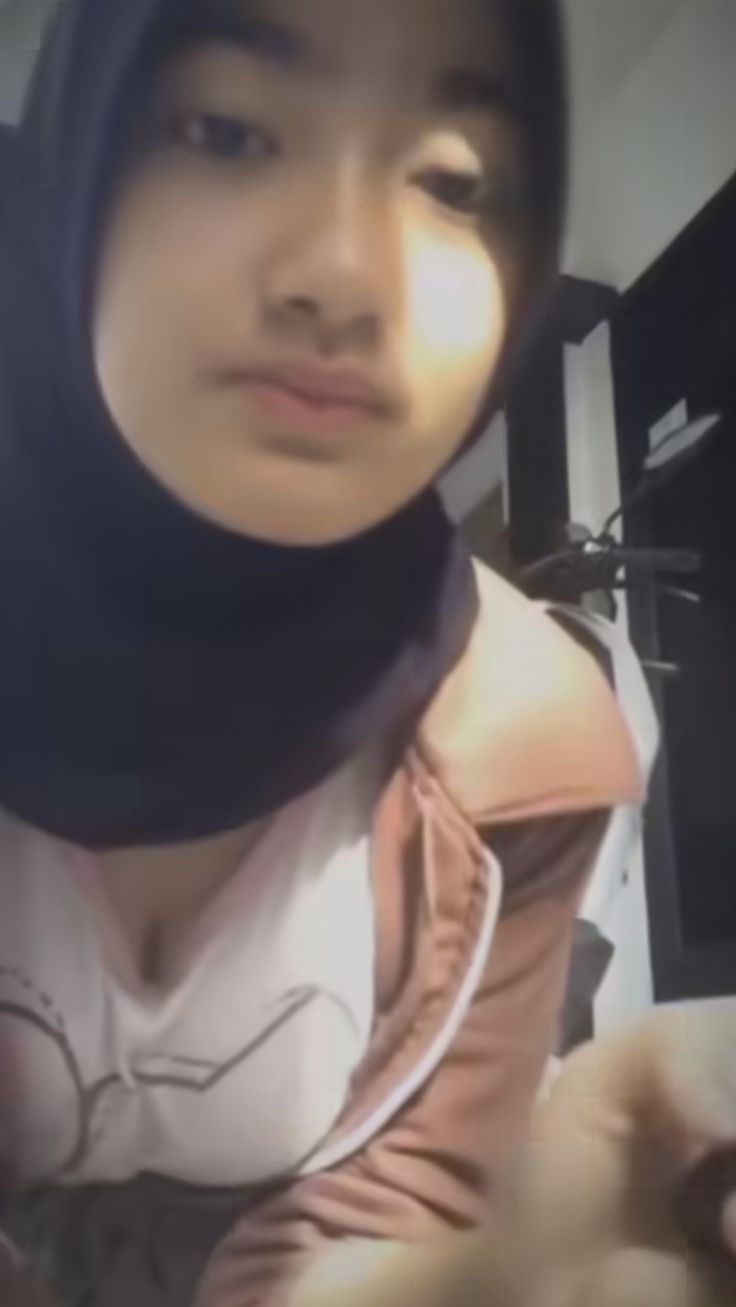 Smp Viral Indonesia ABG Hijab Training Iclik Sepupu Polos Global Trending New 2025 Top