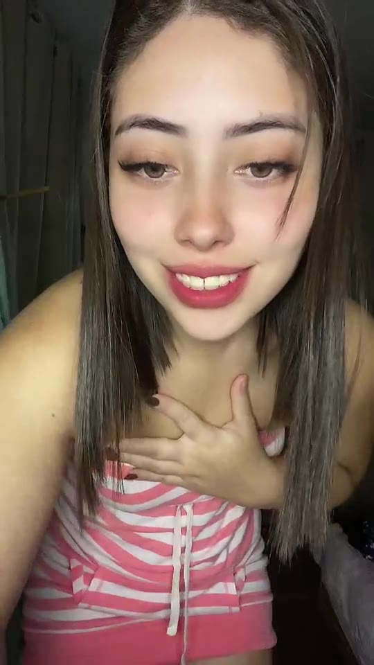 Video Viral ABG Bibir Merah Merona Tutorial Wiwik Sampe Muntah Di Dalam Top Trending Global Indonesia 2025
